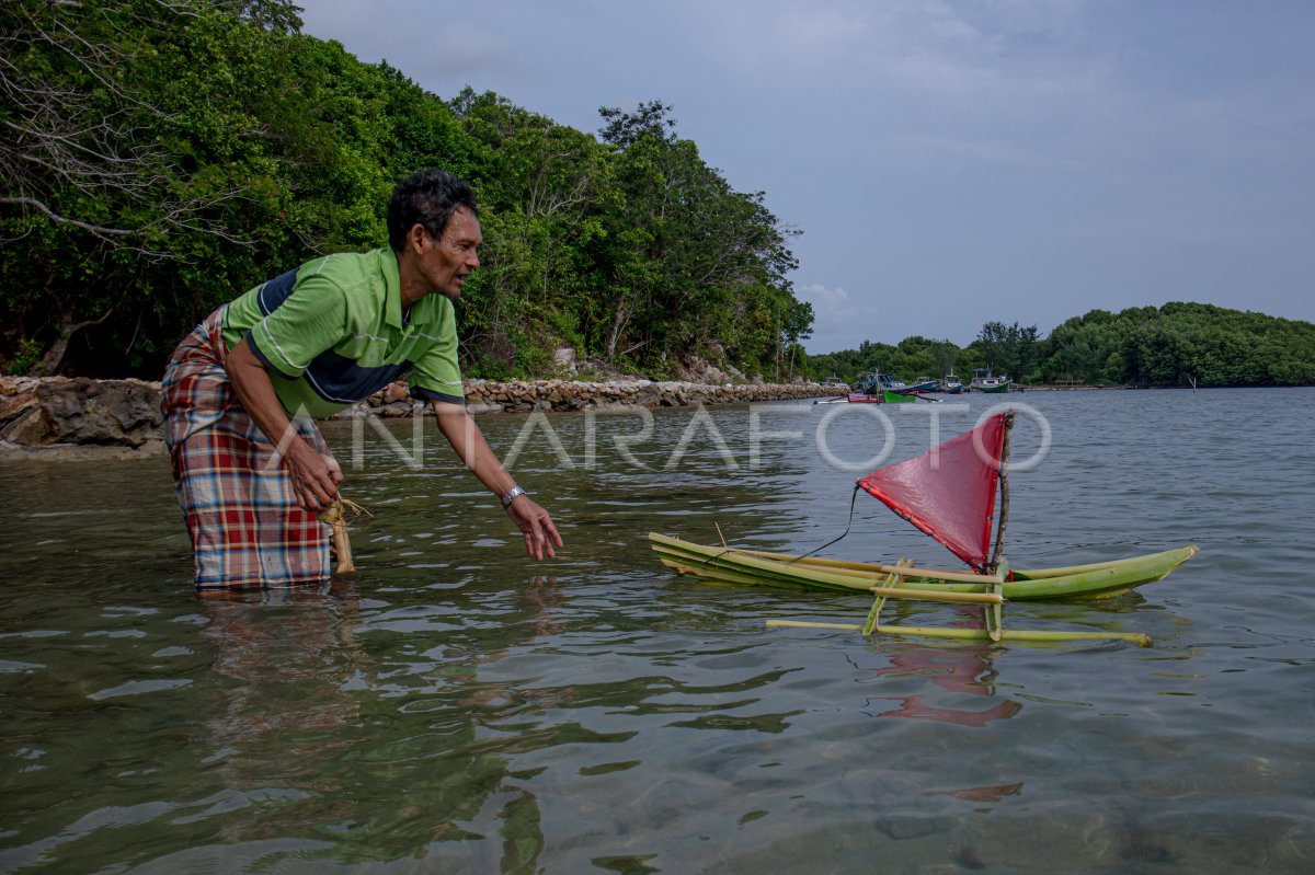 Kapal dari pelepah pisang